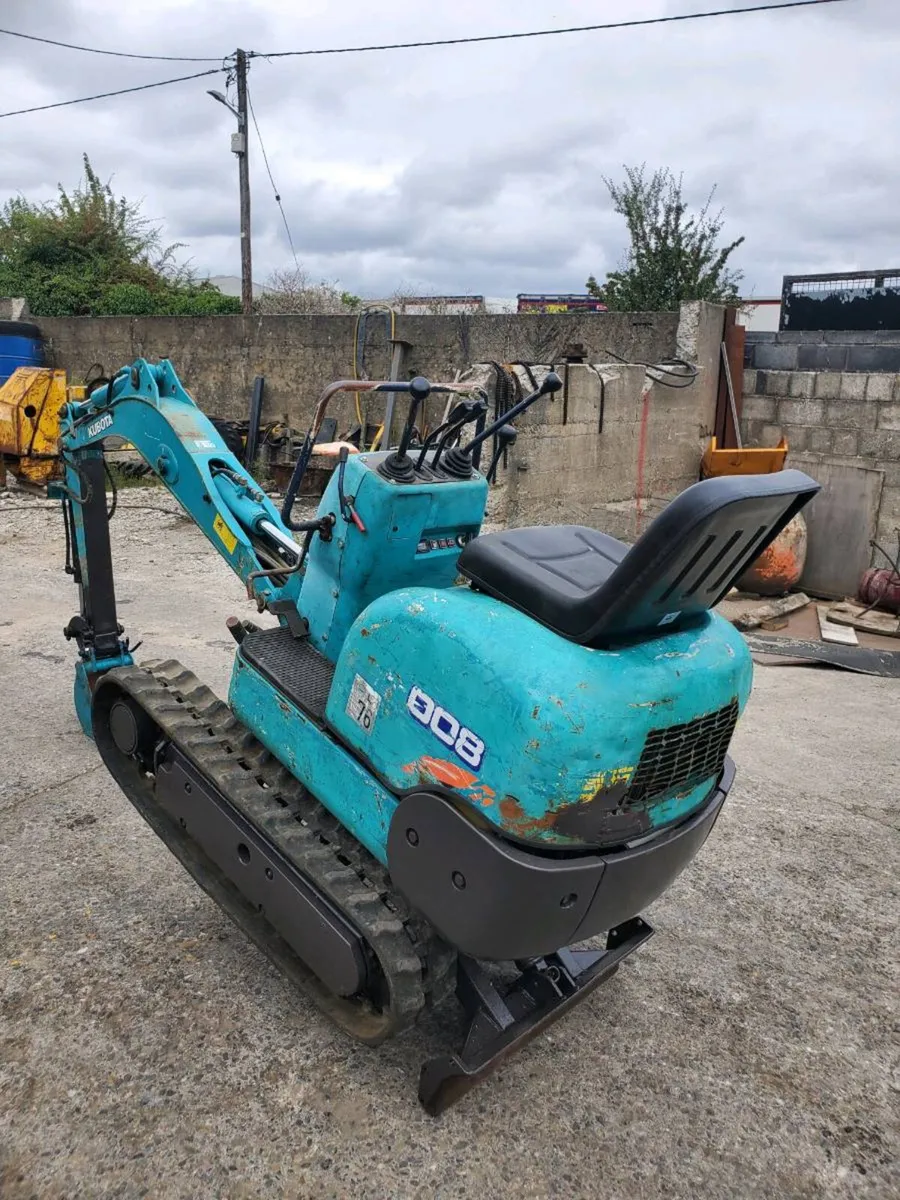 Kubota micro digger - Image 3