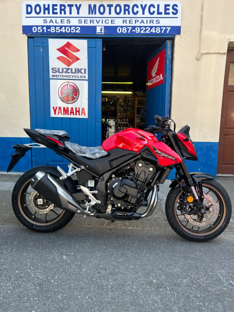 New Honda Hornet 500 E-Clutch *Special Offer* - Image 1