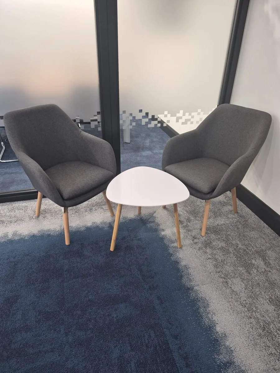 Office Coffee/Reception Table and 2 Chairs
