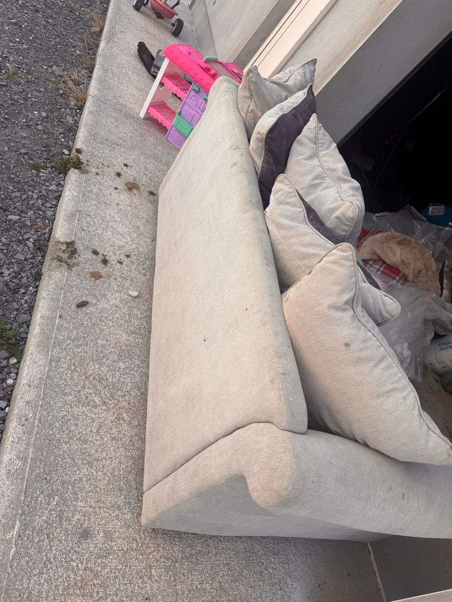 Free Couch 2 seater - Image 2