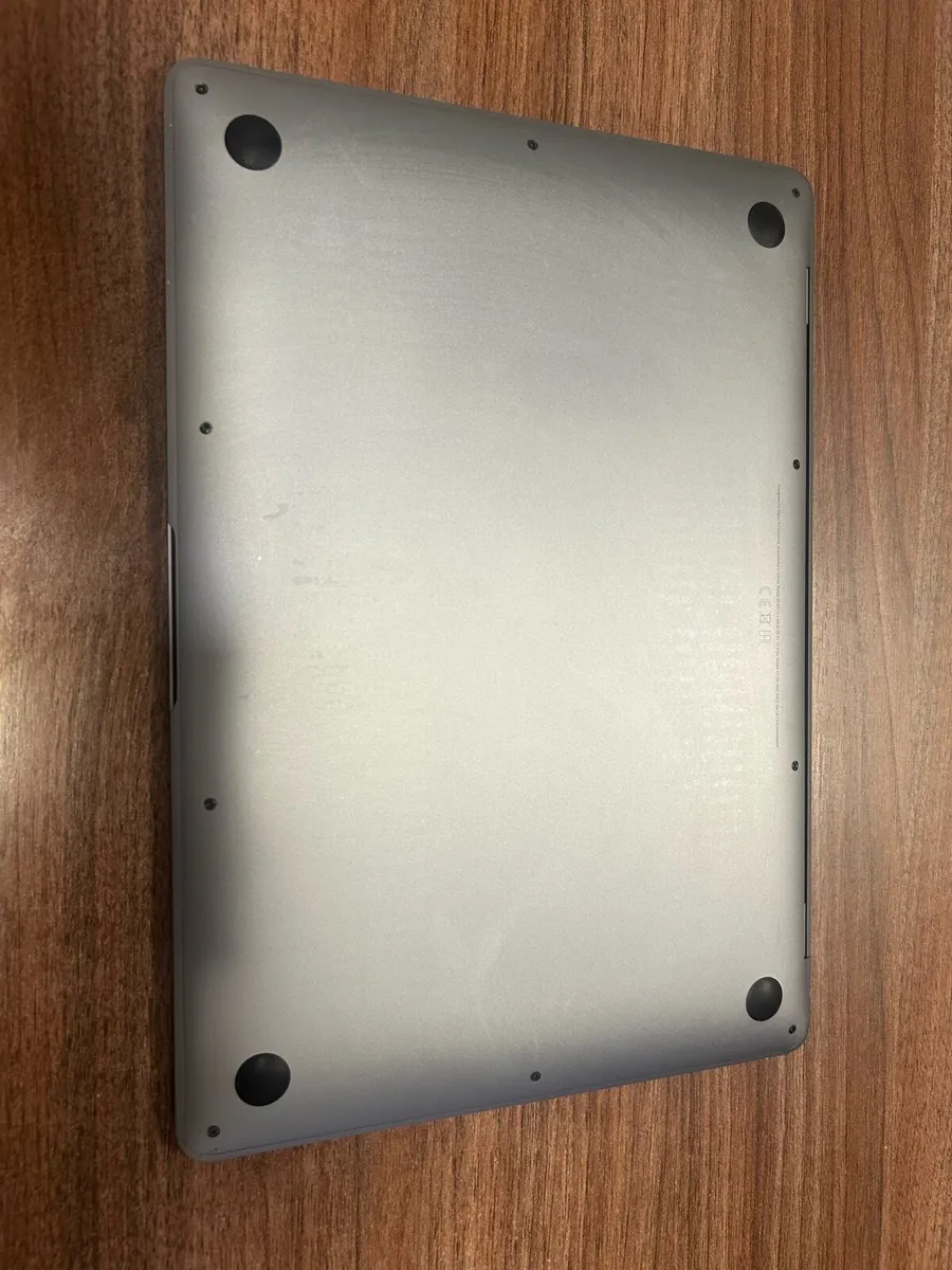 MacBook Air - Excellent Condition - Image 3