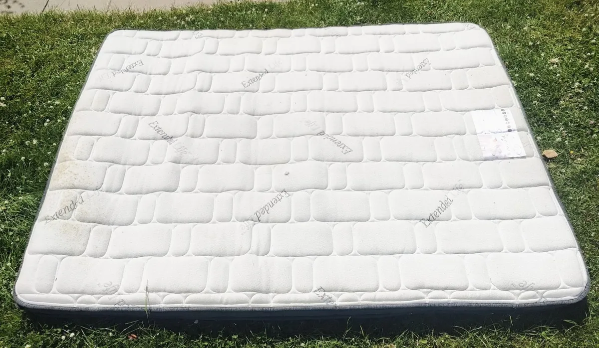 mattress - Image 1