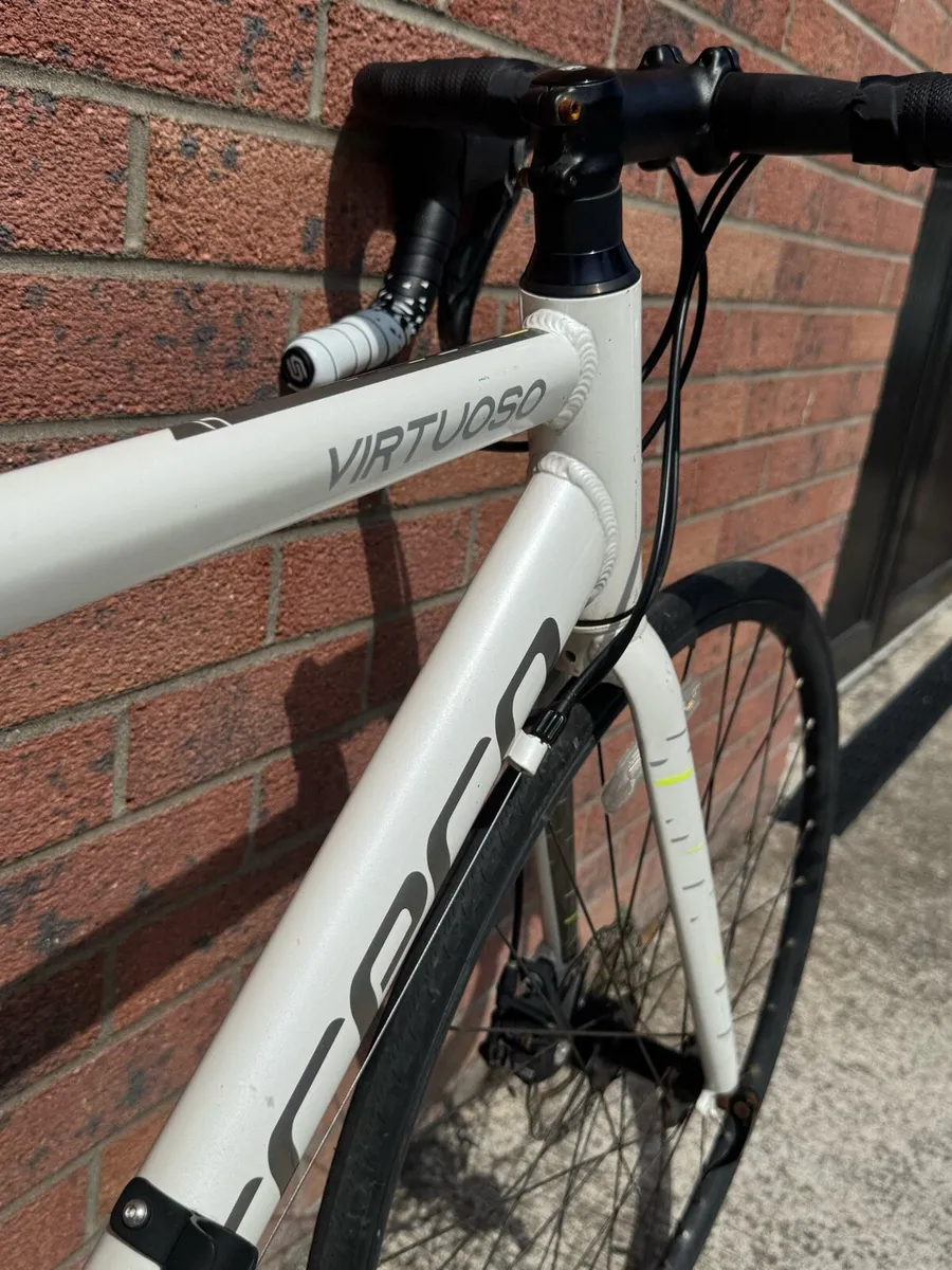 Carrera Virtuoso Road Bike - Image 4