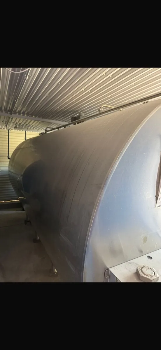 Milk tank - Image 1