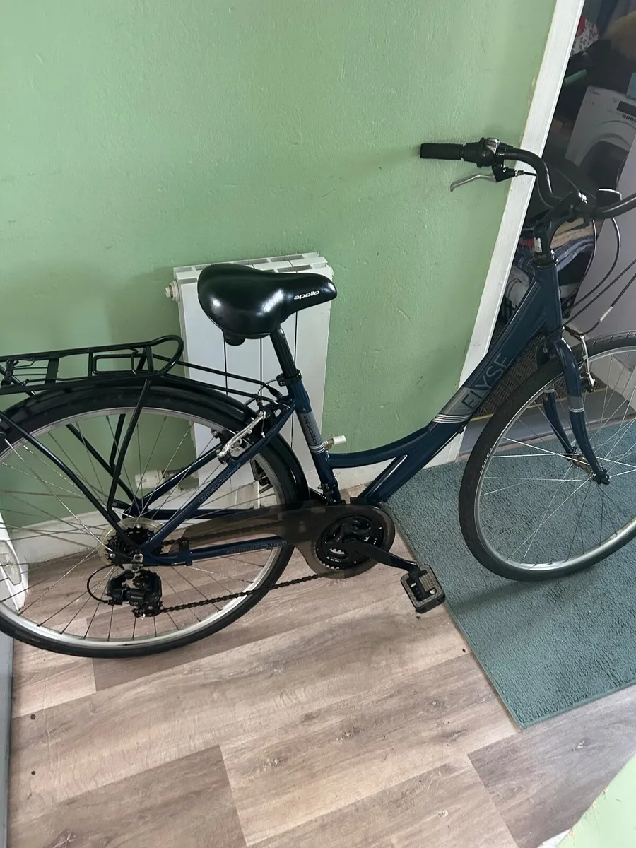 Lady’s & gents lightweight Hybrid bikes🚲🚲 - Image 1