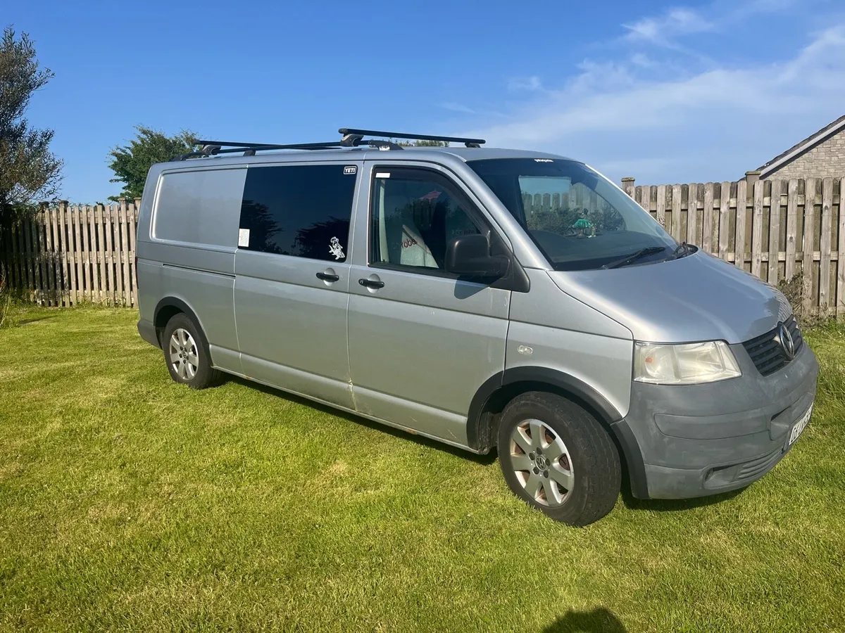 VW Transporter - Image 2