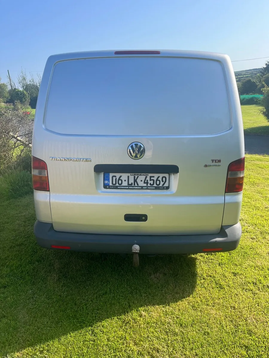 VW Transporter - Image 3
