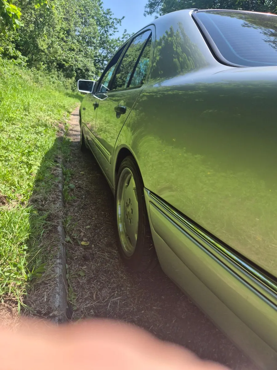 MERCEDES E55 AMG W210 - Image 4