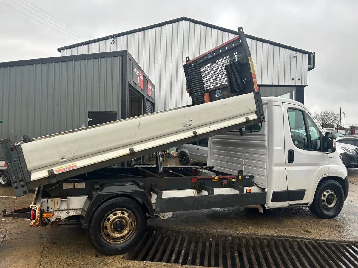 2021 Fiat Ducato 35 Maxi Multiket ll Tipper - Image 1