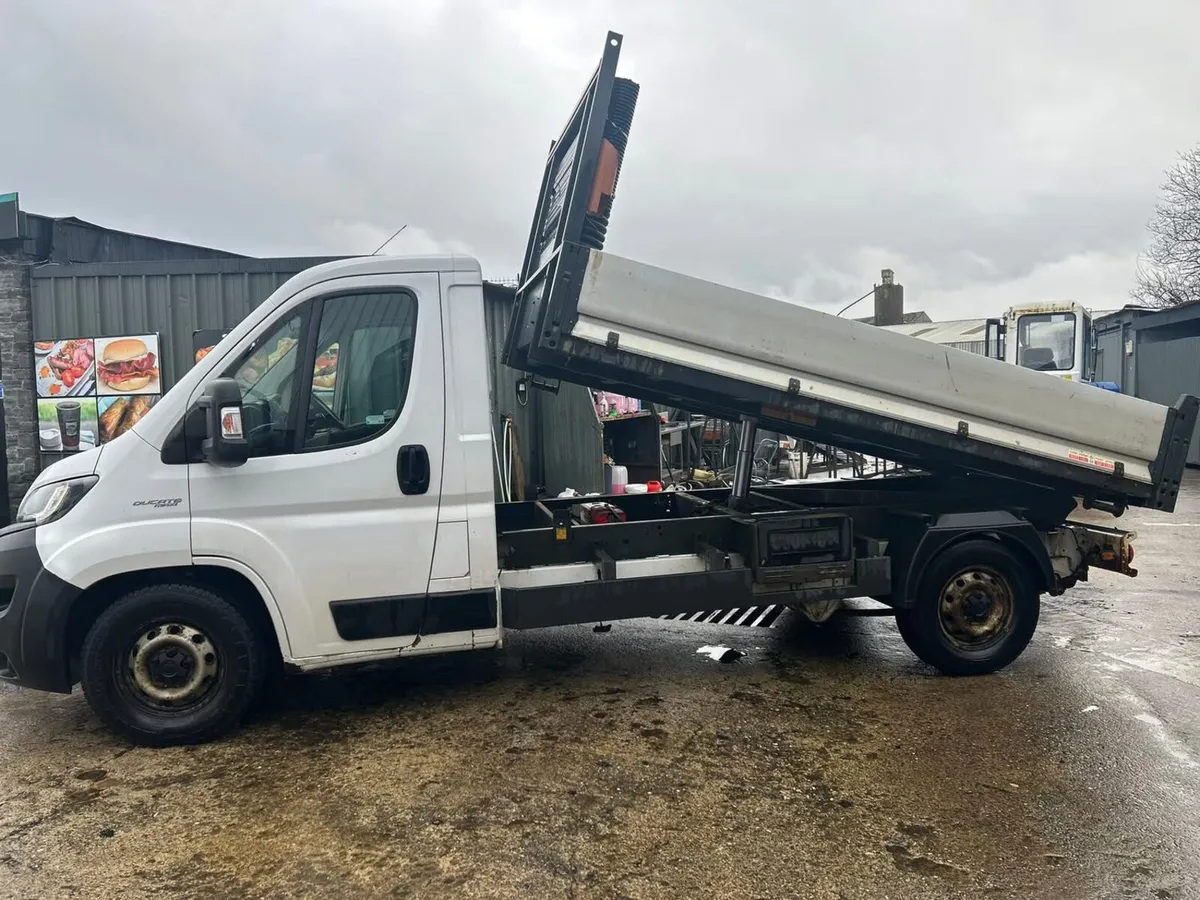 2021 Fiat Ducato 35 Maxi Multiket ll Tipper - Image 3