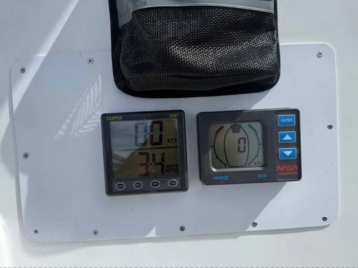 Yacht - Image 1