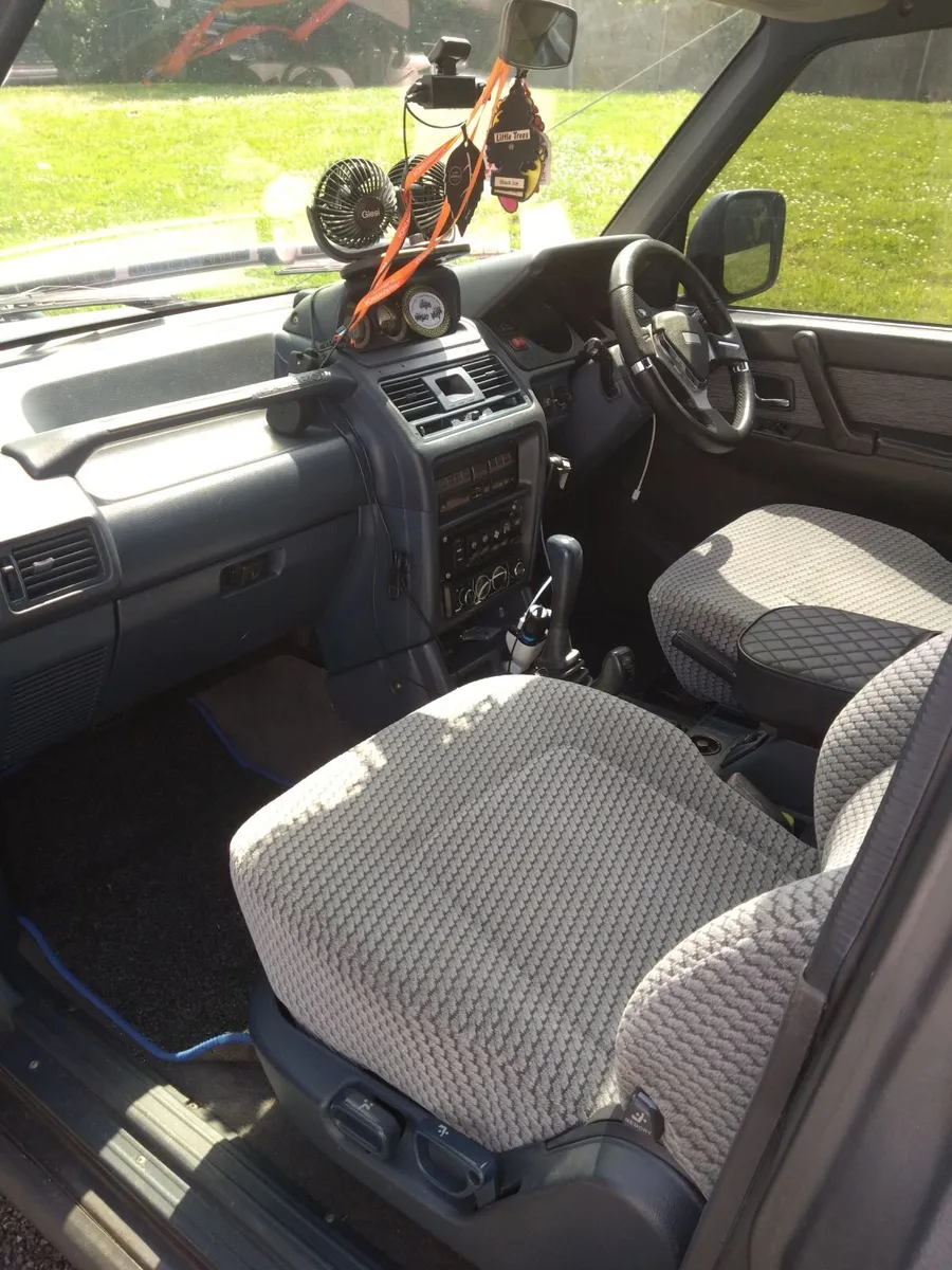 Mitsubishi Other 1992 - Image 4
