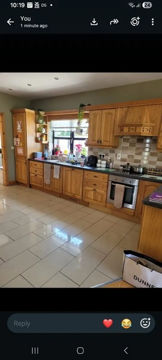 Solid oak kitchen doors and drawers,  full set ava - Image 2