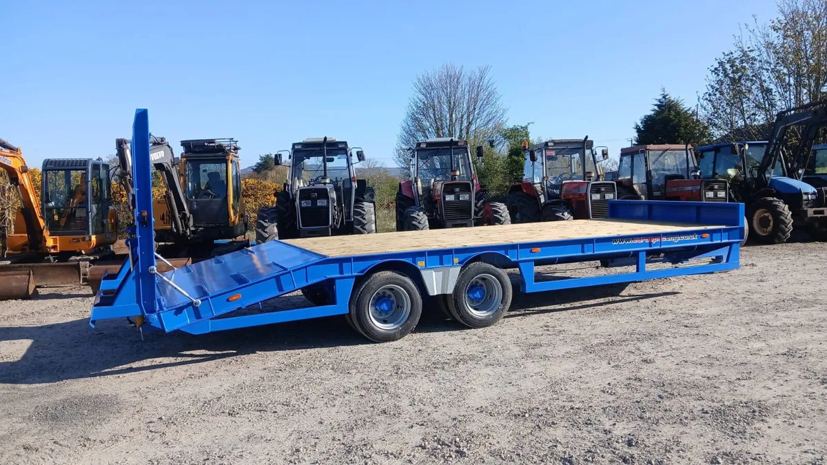 21 tonne Euro Spec Low-Loader - Image 2