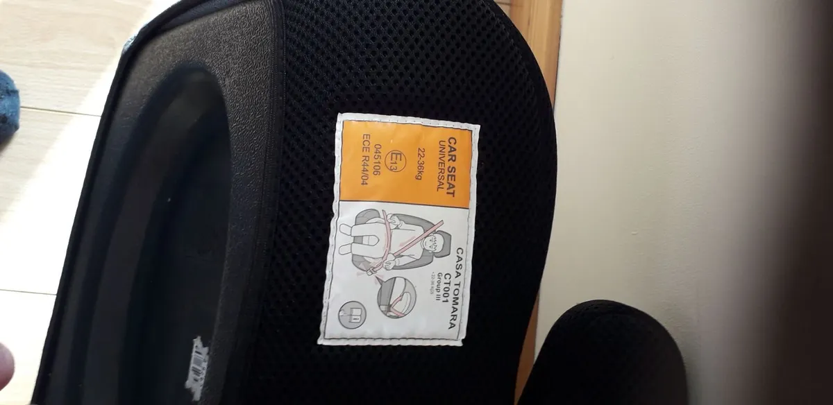 4 Kids car booster seats - Image 3