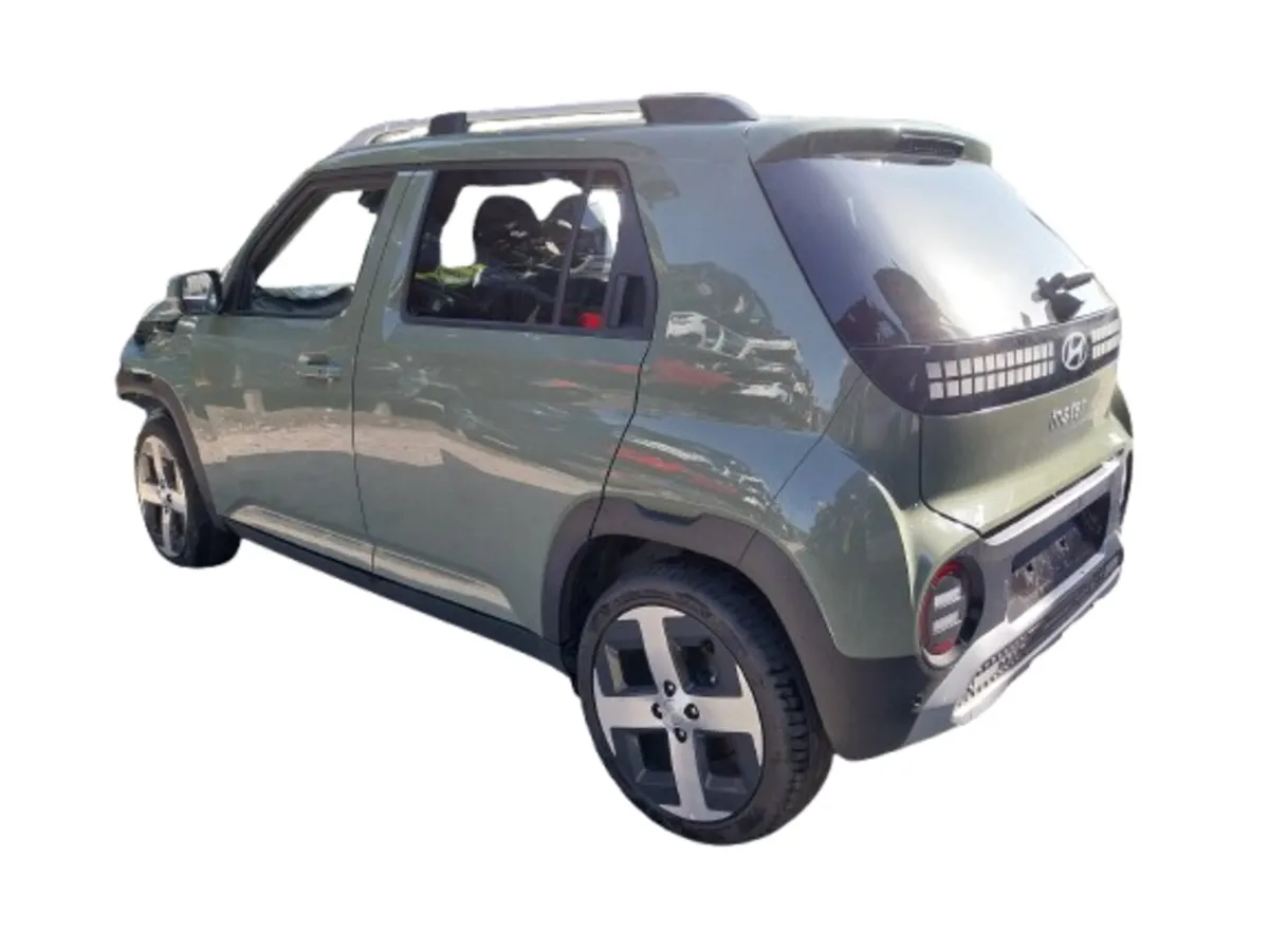 2026 HYUNDAI INSTER ELEGANCE 49KWH For Breaking/Di - Image 4