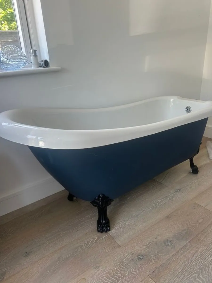Free standing bath - Image 3