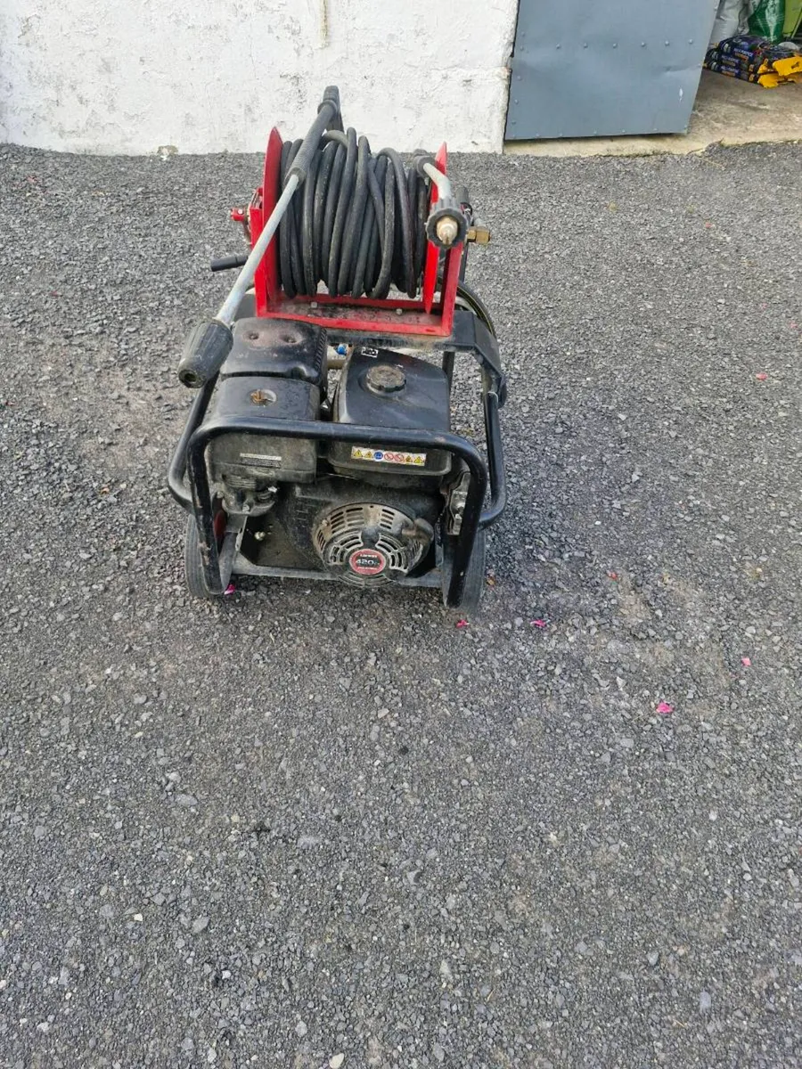 Petrol power washer - Image 3
