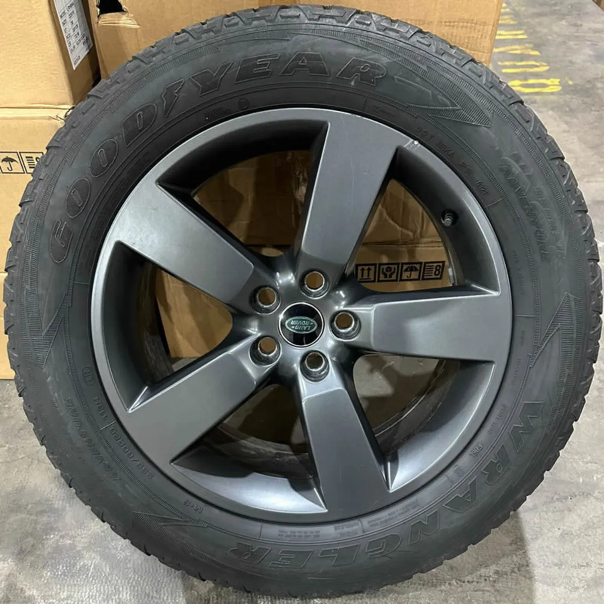 20" GENUINE OEM DEFENDER 5098 WHEELS & GOODYEARS - Image 4