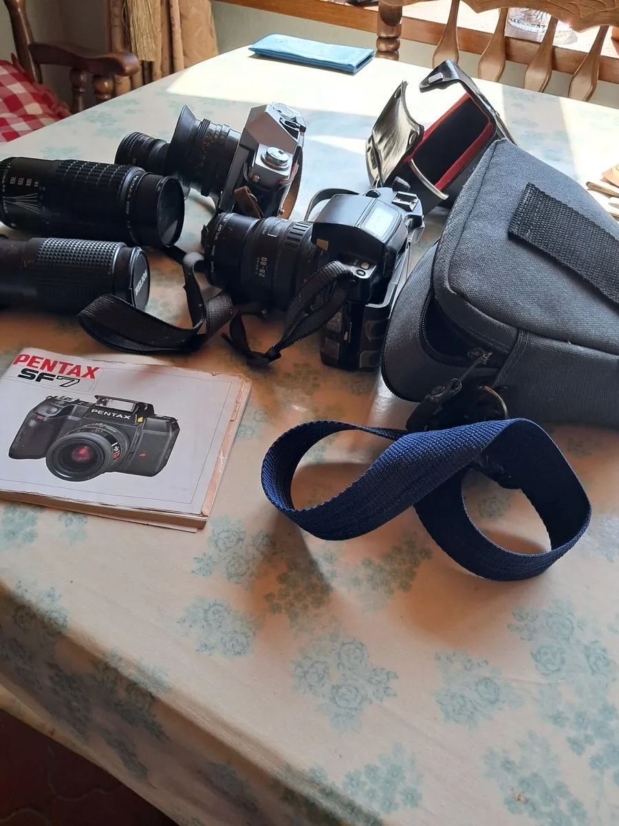 SLR Cameras and lenses - Image 4