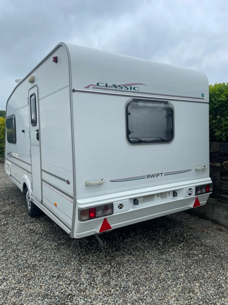 Swift classic caravan - Image 3