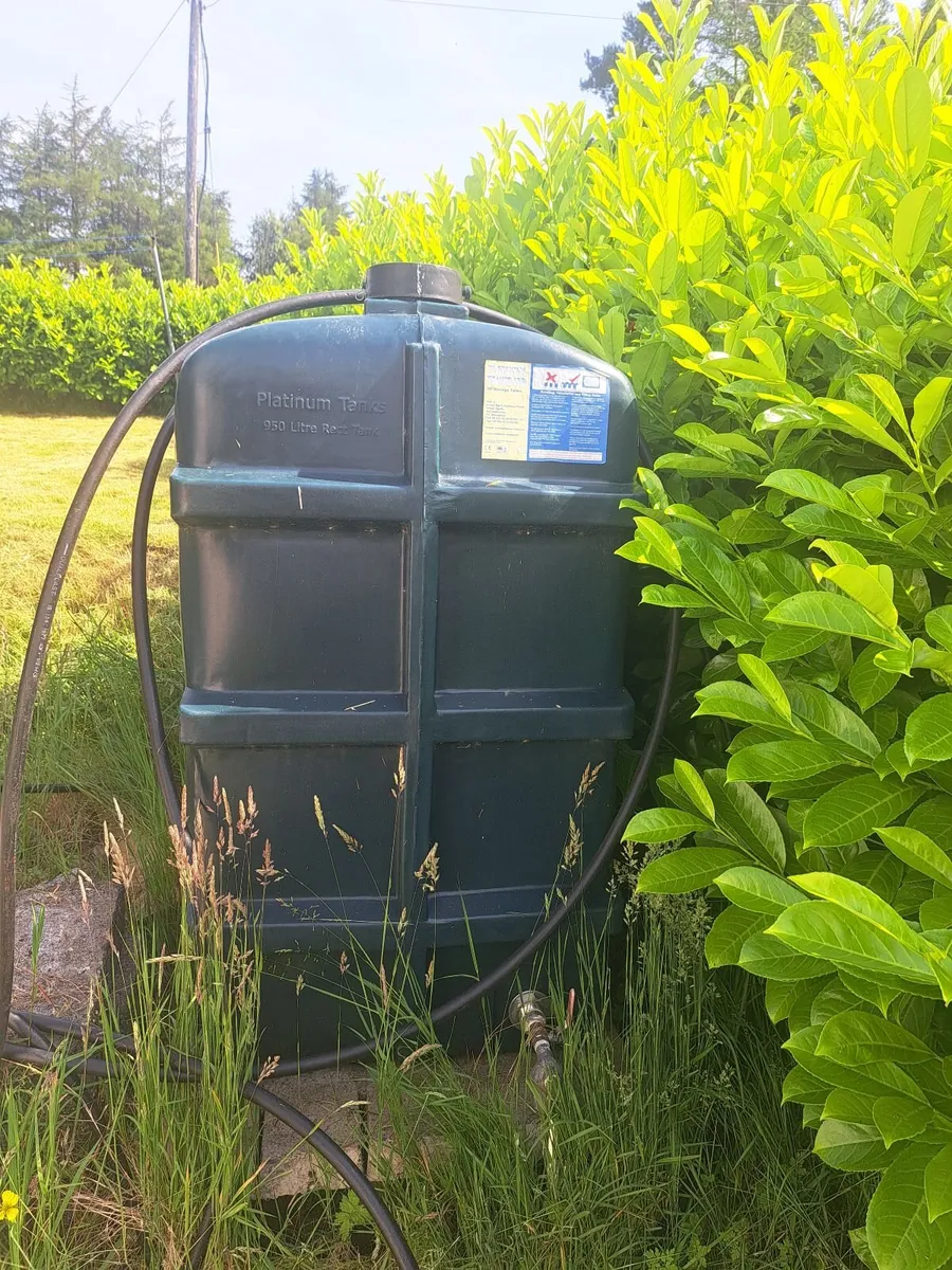 950L oil tank