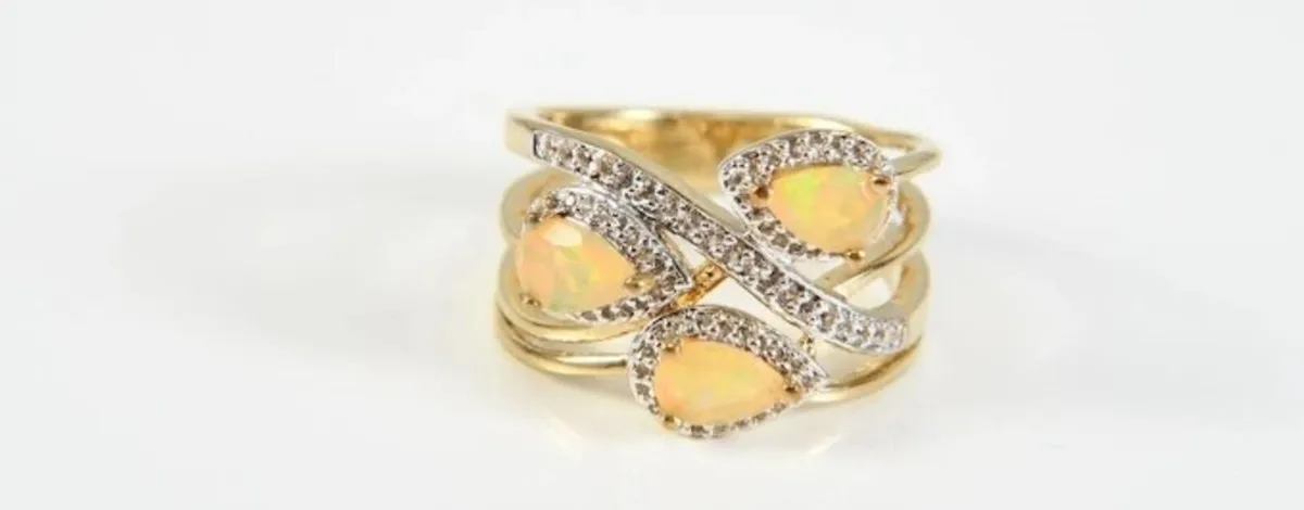 Amazing teardrop Opal ring gold plated on silver - Image 3