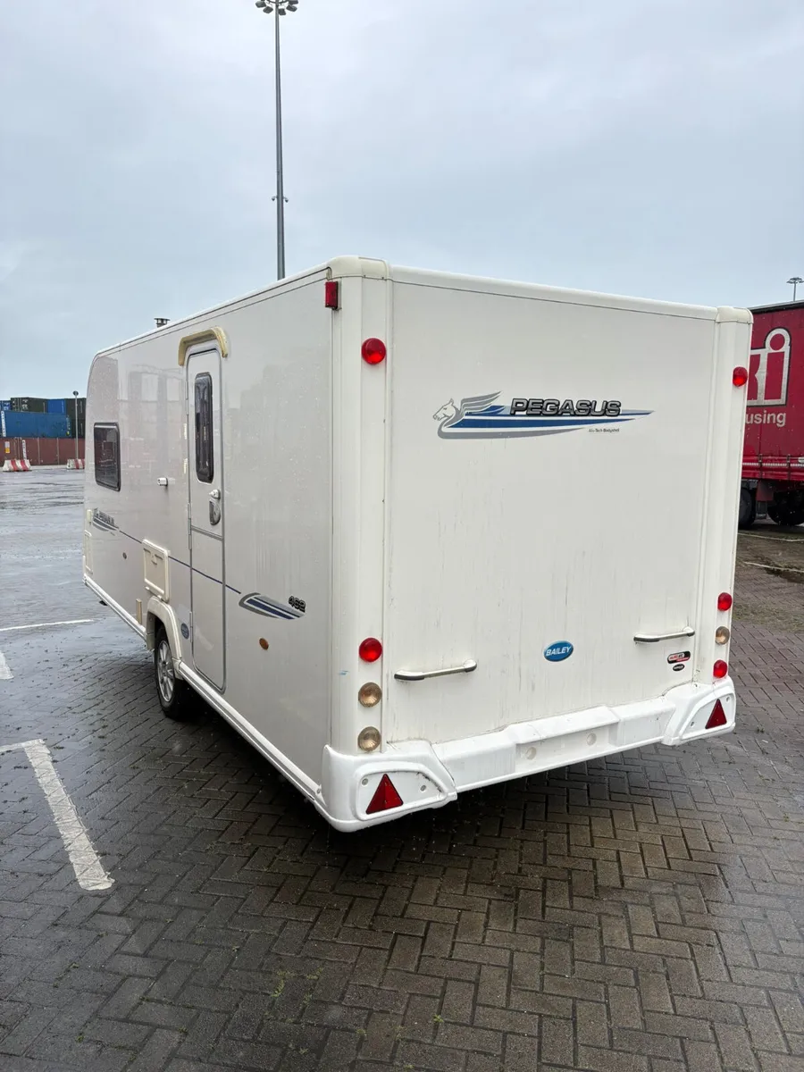 Bailey Pegasus 2 Berth Caravan +Accesories - Image 3