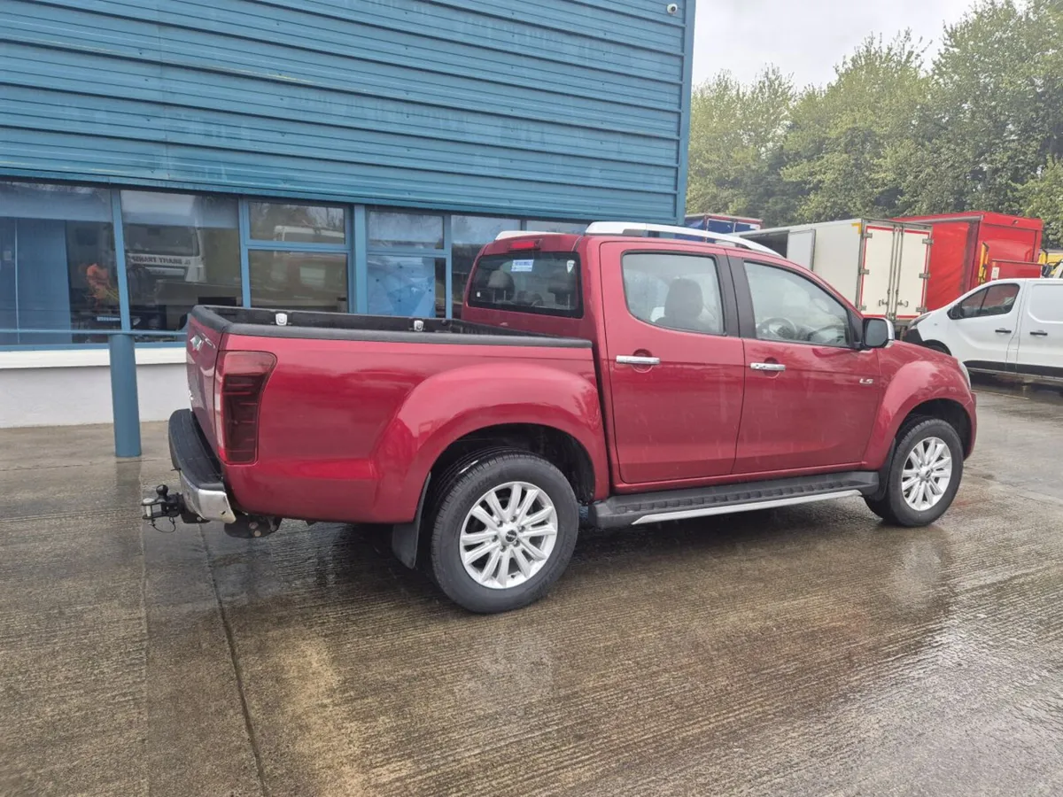 Isuzu D-Max 2020 - Image 4