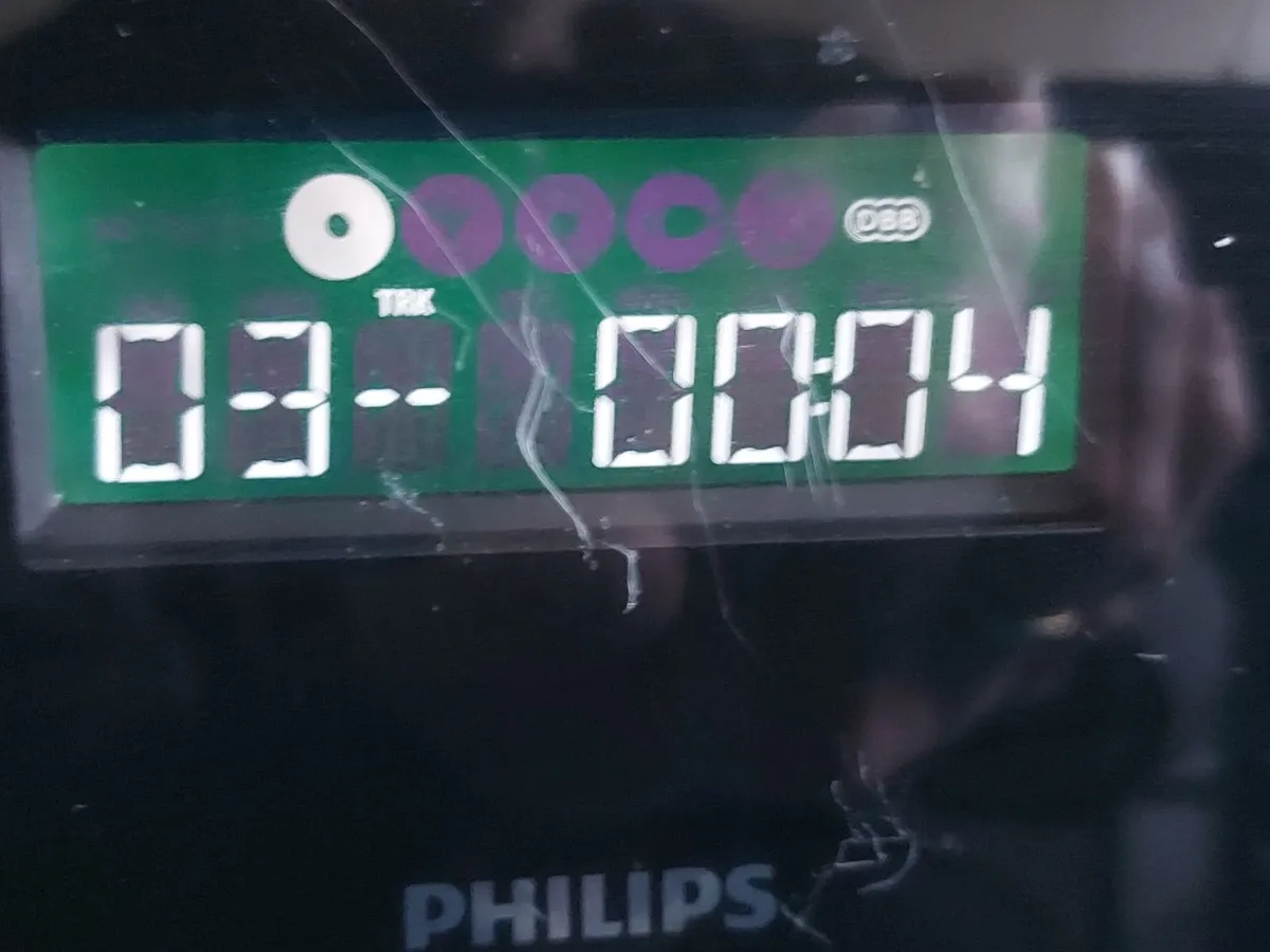 Philips Micro Stereo System, DCM276-05 - Image 2