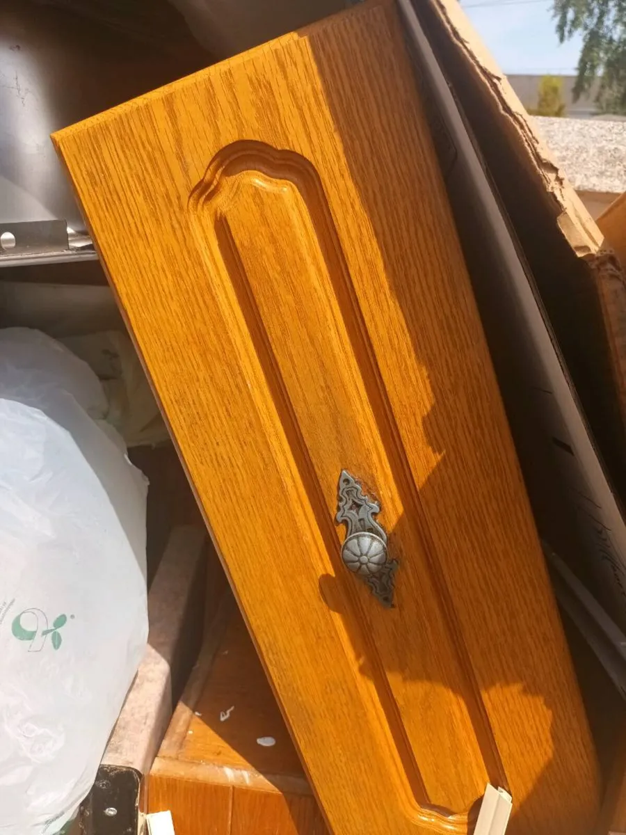 Kitchen Unit - Free to take away - Image 1