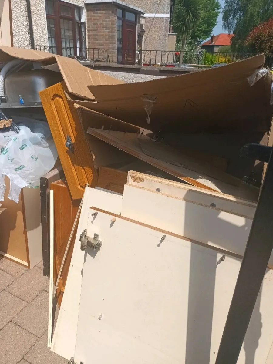 Kitchen Unit - Free to take away - Image 2
