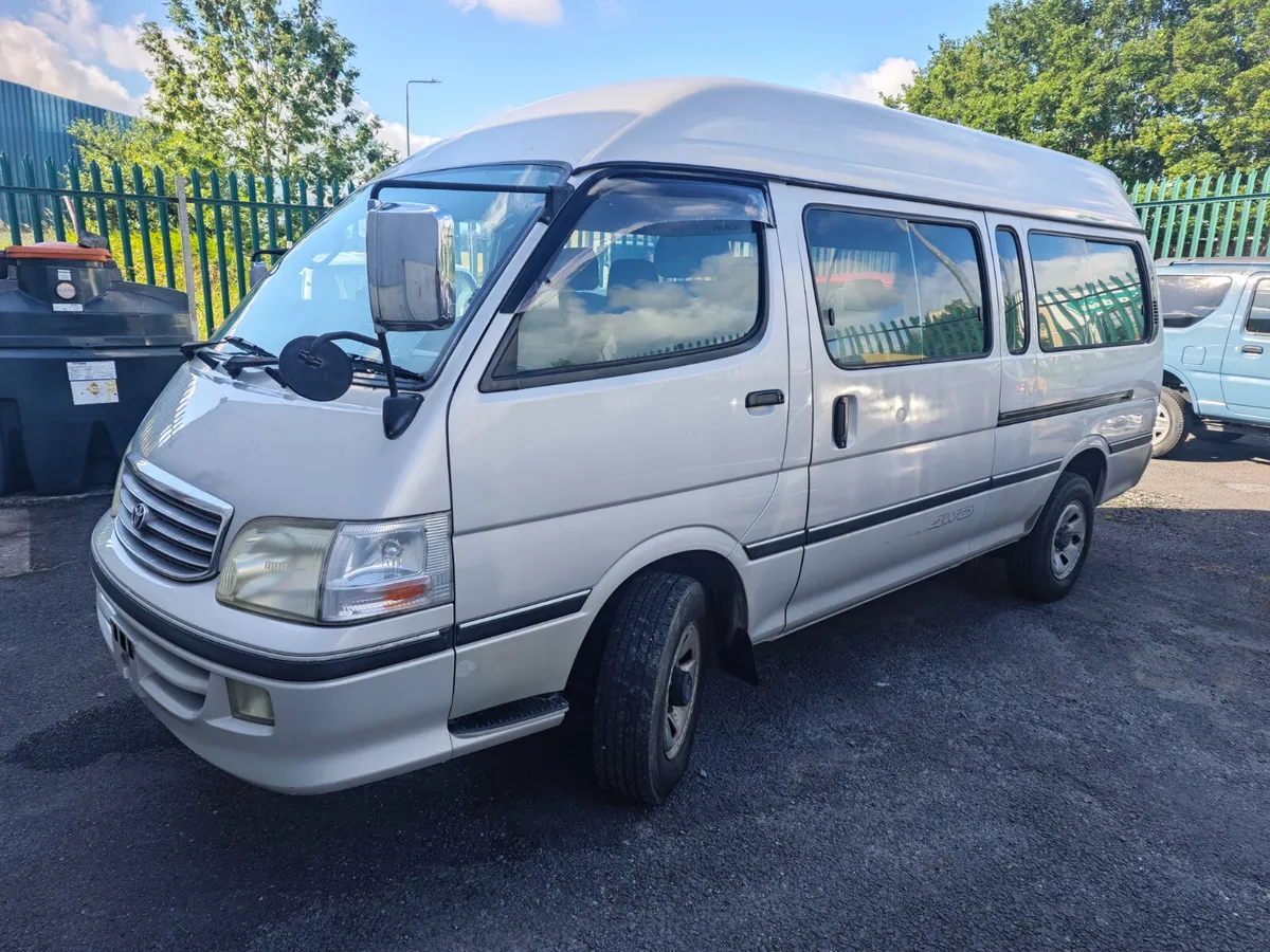Toyota Hiace 4wd - Image 1