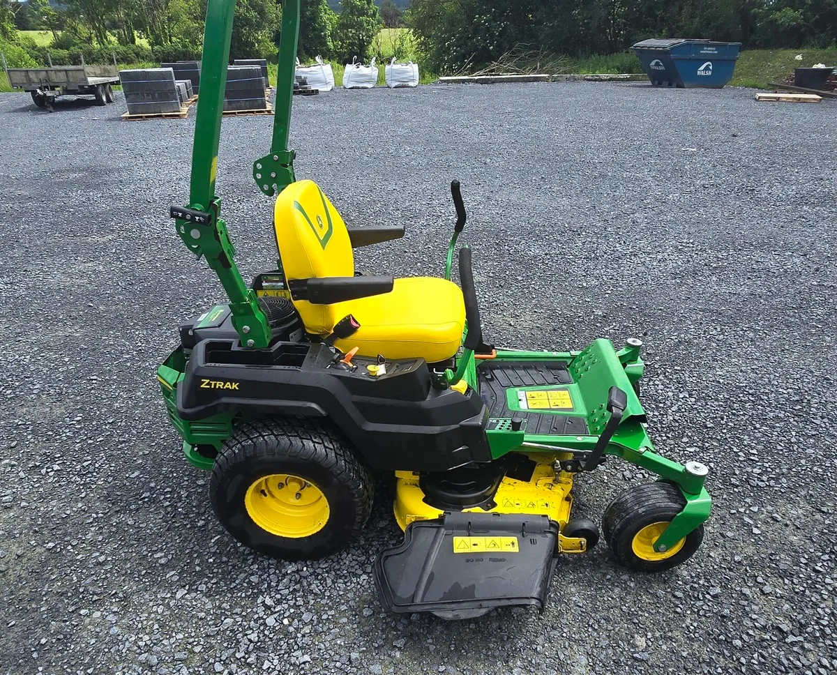 John Deere Zero Turn Z530m - Image 2