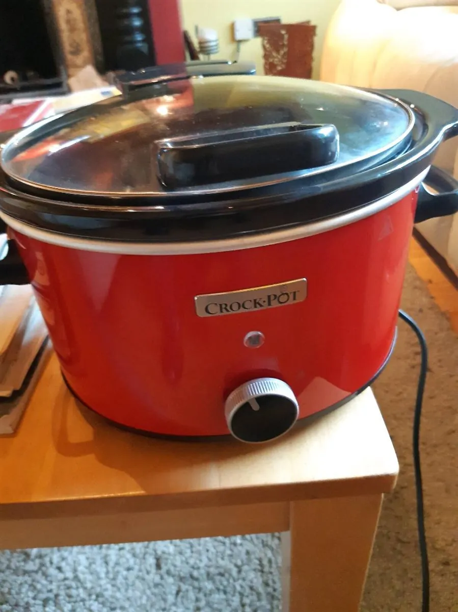 Crock Pot - Image 1