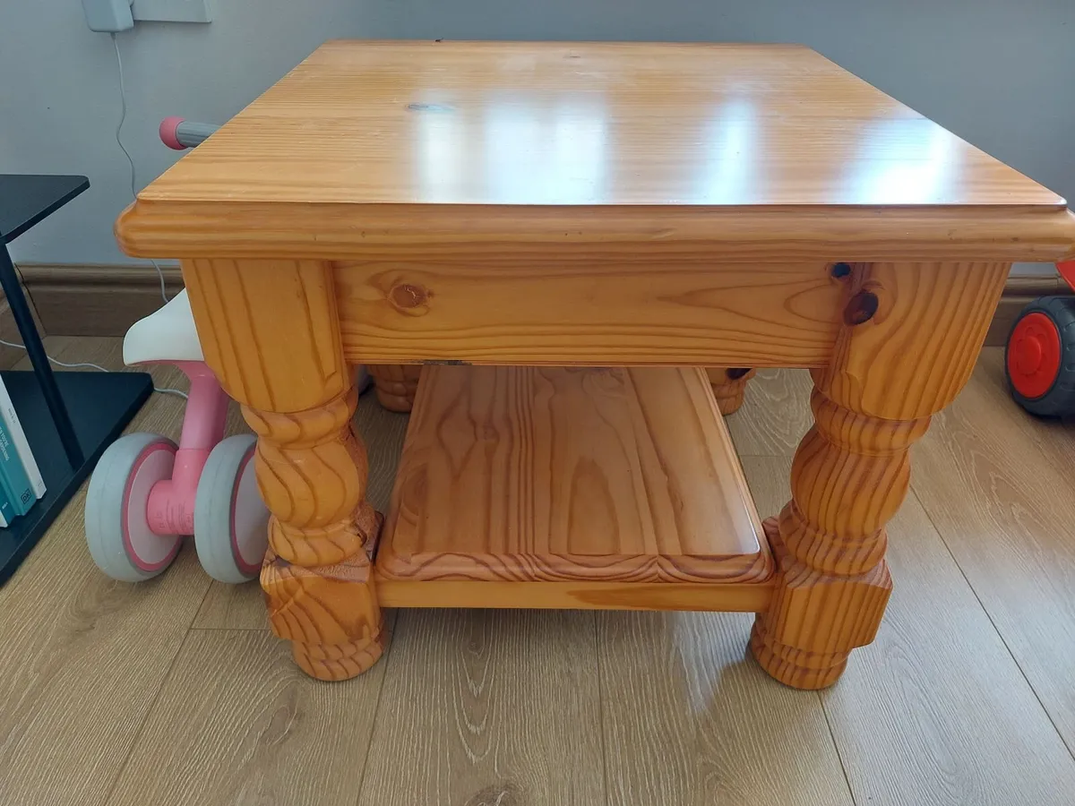 Coffee table - Image 1