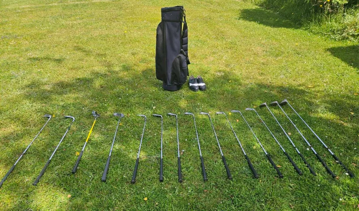 Ladies Golf Club Set - Image 1