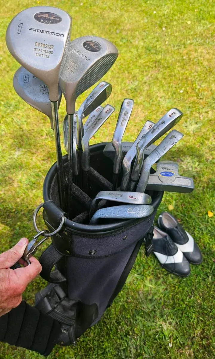 Ladies Golf Club Set - Image 2