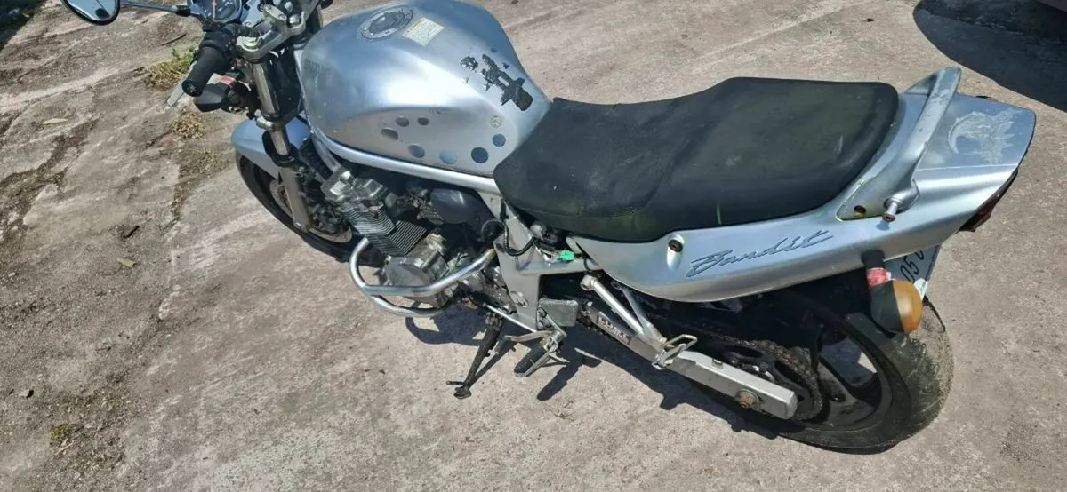 2005 bandit 600cc (parts or repair) - Image 4