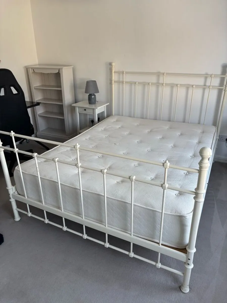 Cream wrought iron bed for sale - Image 1