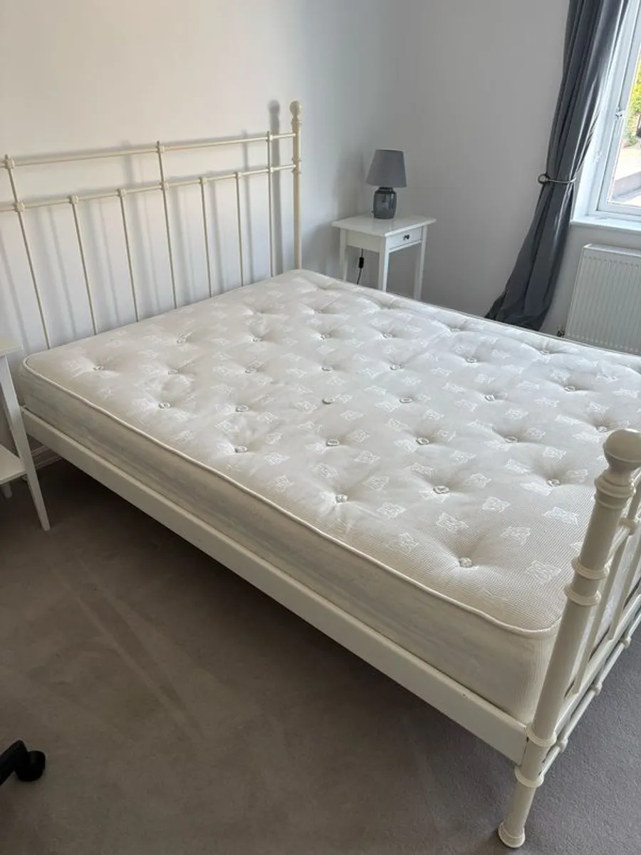 Cream wrought iron bed for sale - Image 3