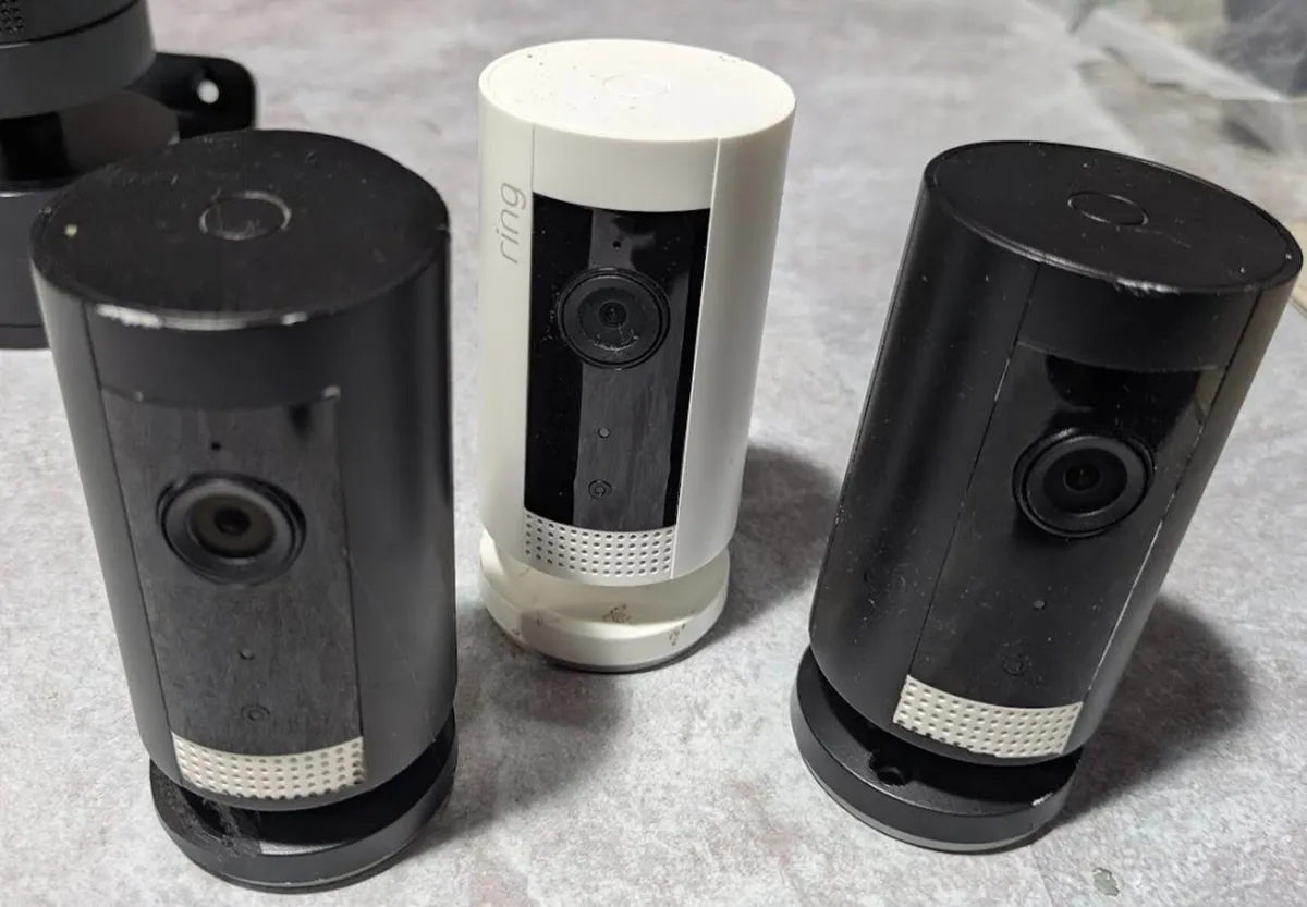 Ring doorbell and cameras - Image 3