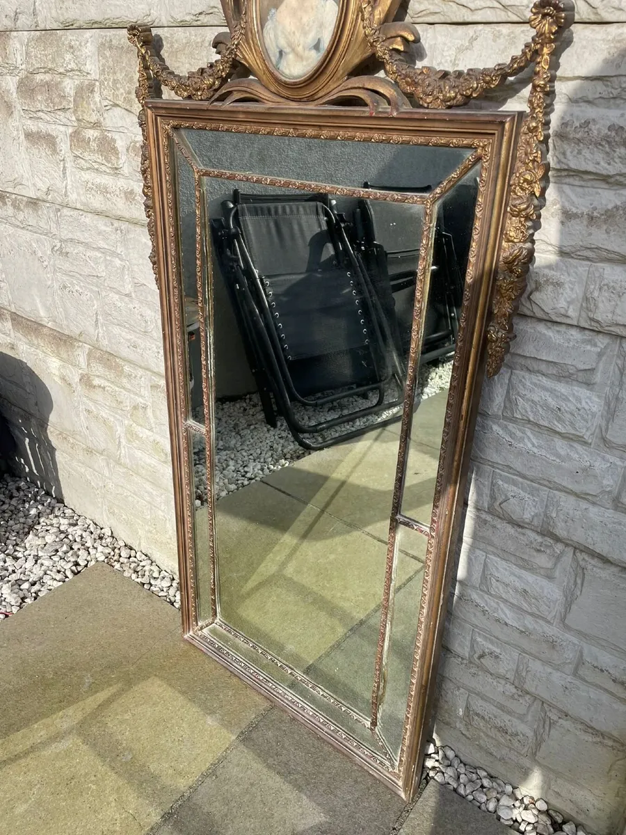 Rare Antique Gilt Mirror with Regency Portrait - Image 3