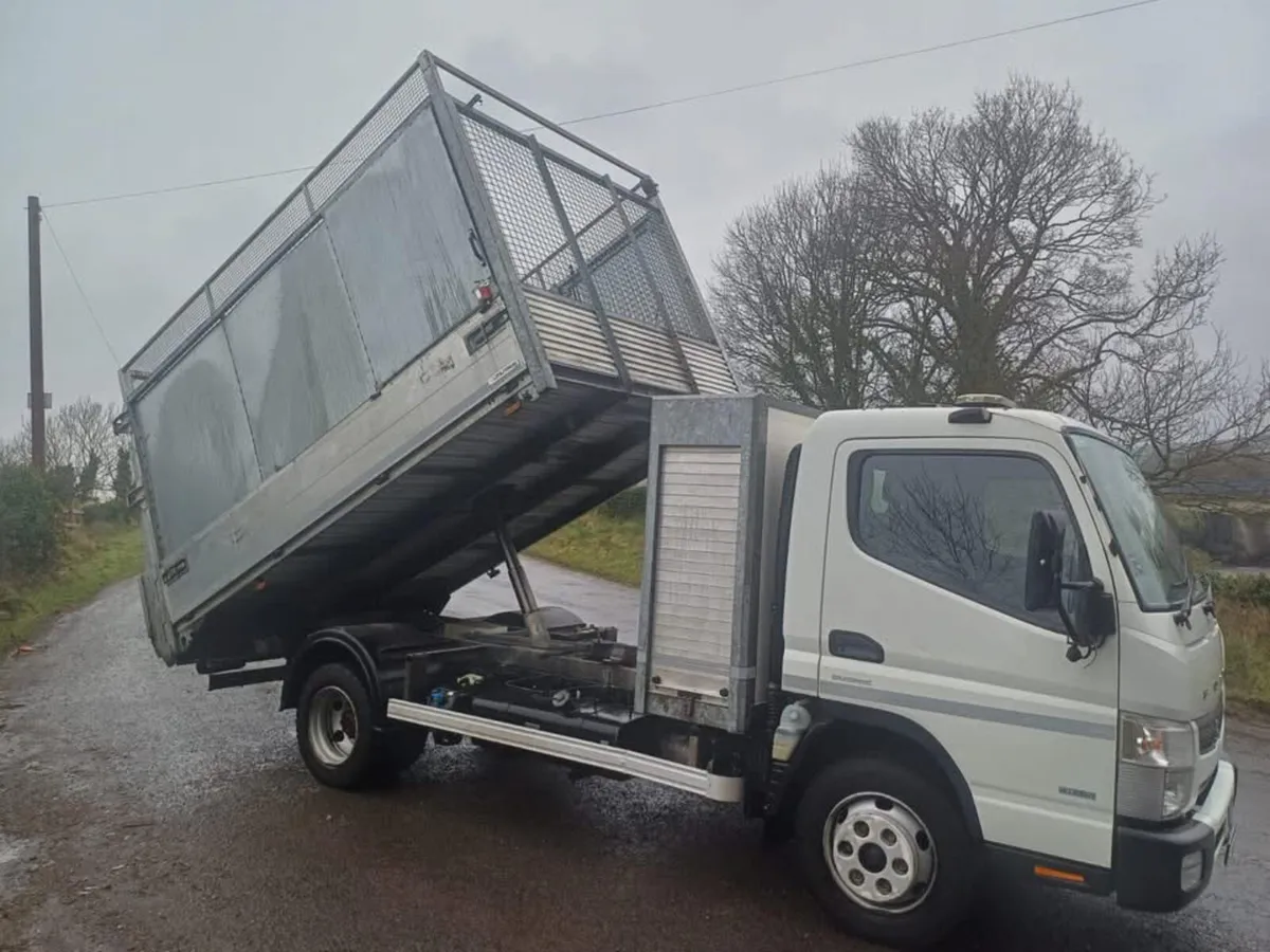 7.5 Tonne Tipper- Mitsubishi Fuso Canter 2019 - Image 2