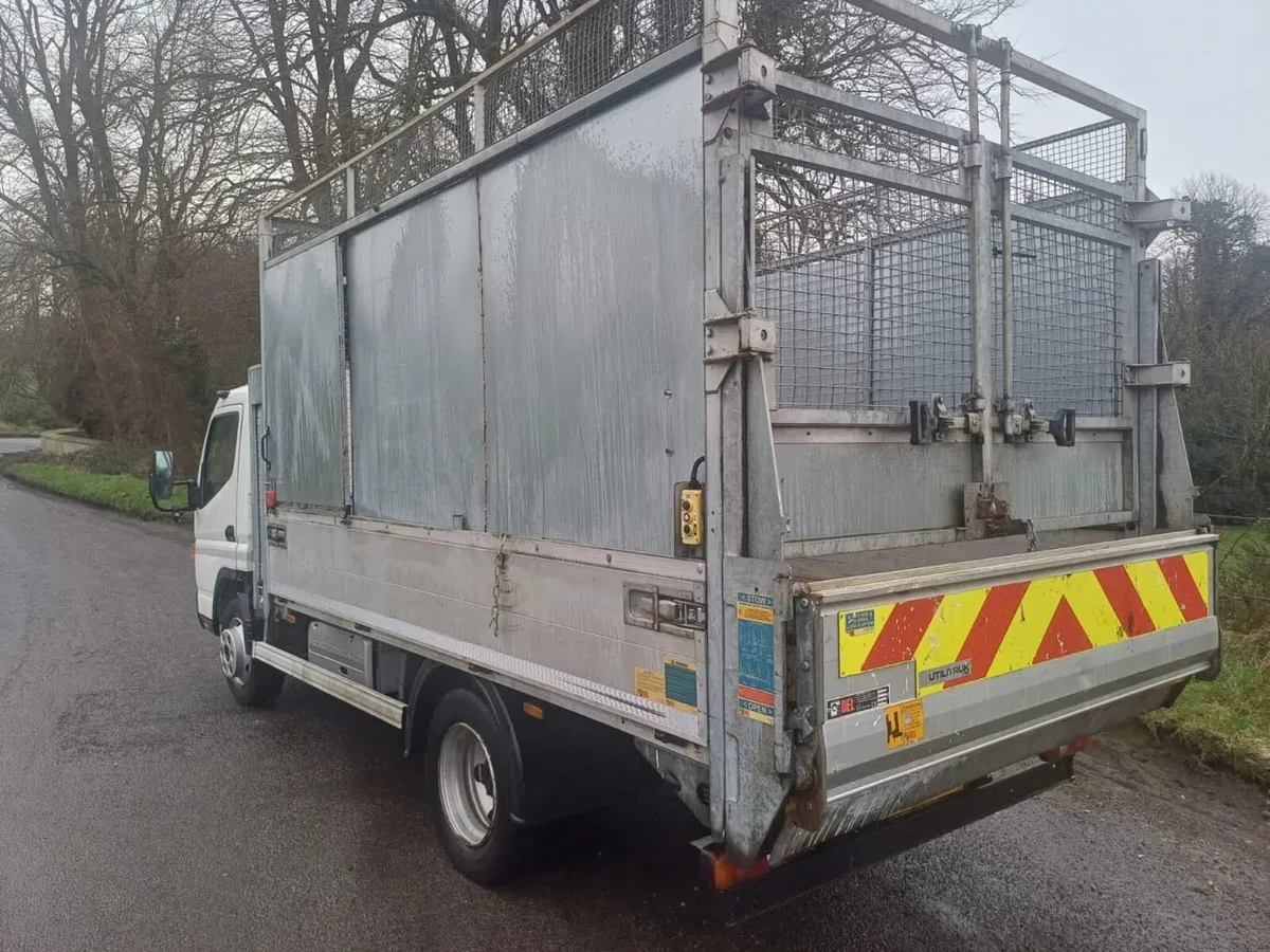 7.5 Tonne Tipper- Mitsubishi Fuso Canter 2019 - Image 4