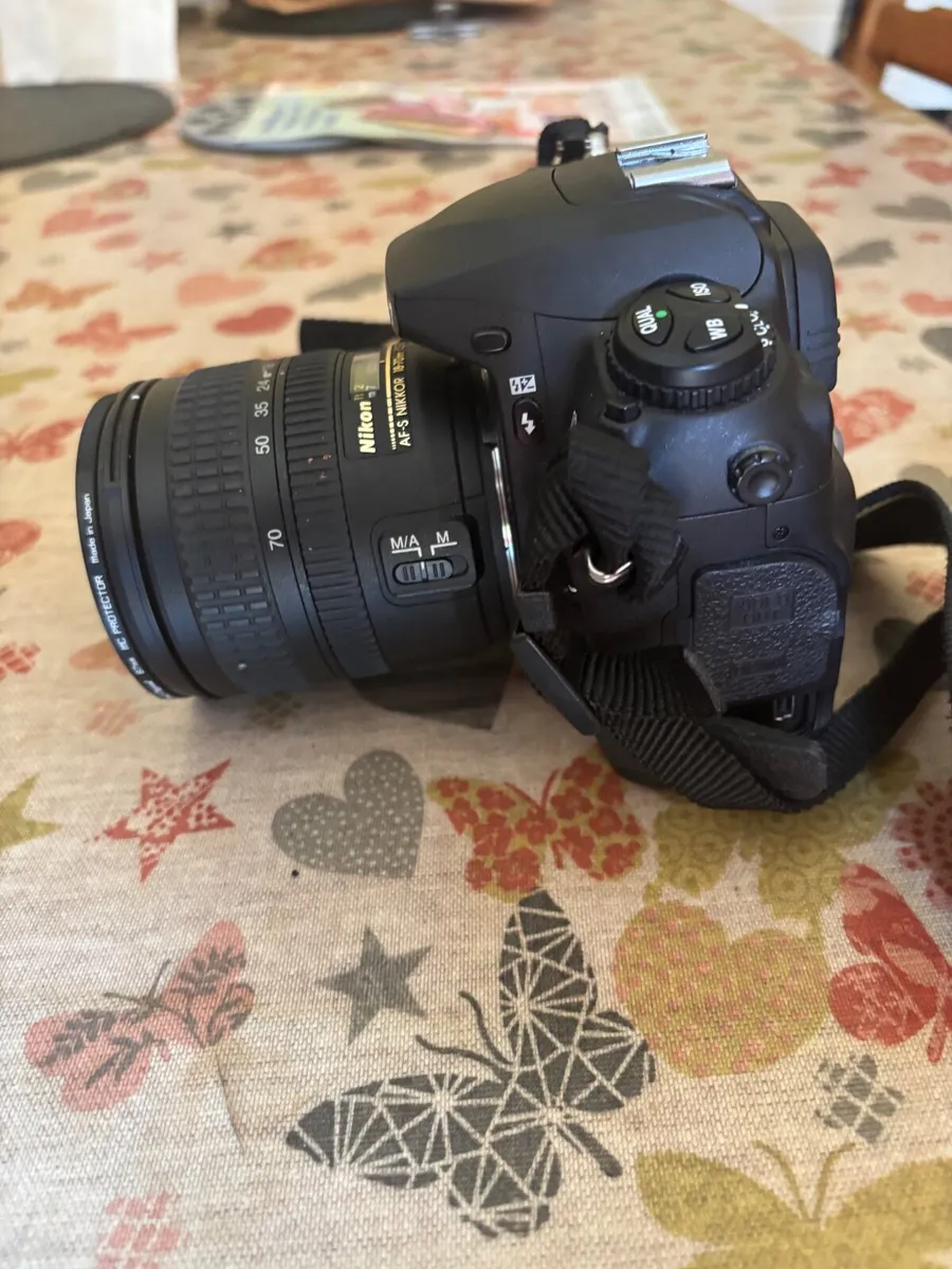 Digital Camera - Image 2