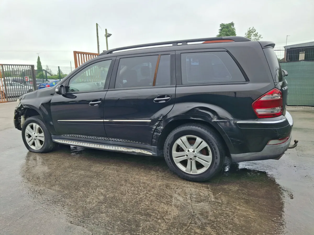 2008 Mercedes GL 320 3.0 Diesel  7 seater  Automat - Image 4