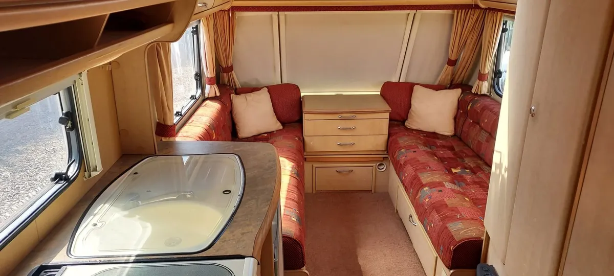 Caravan - Image 3