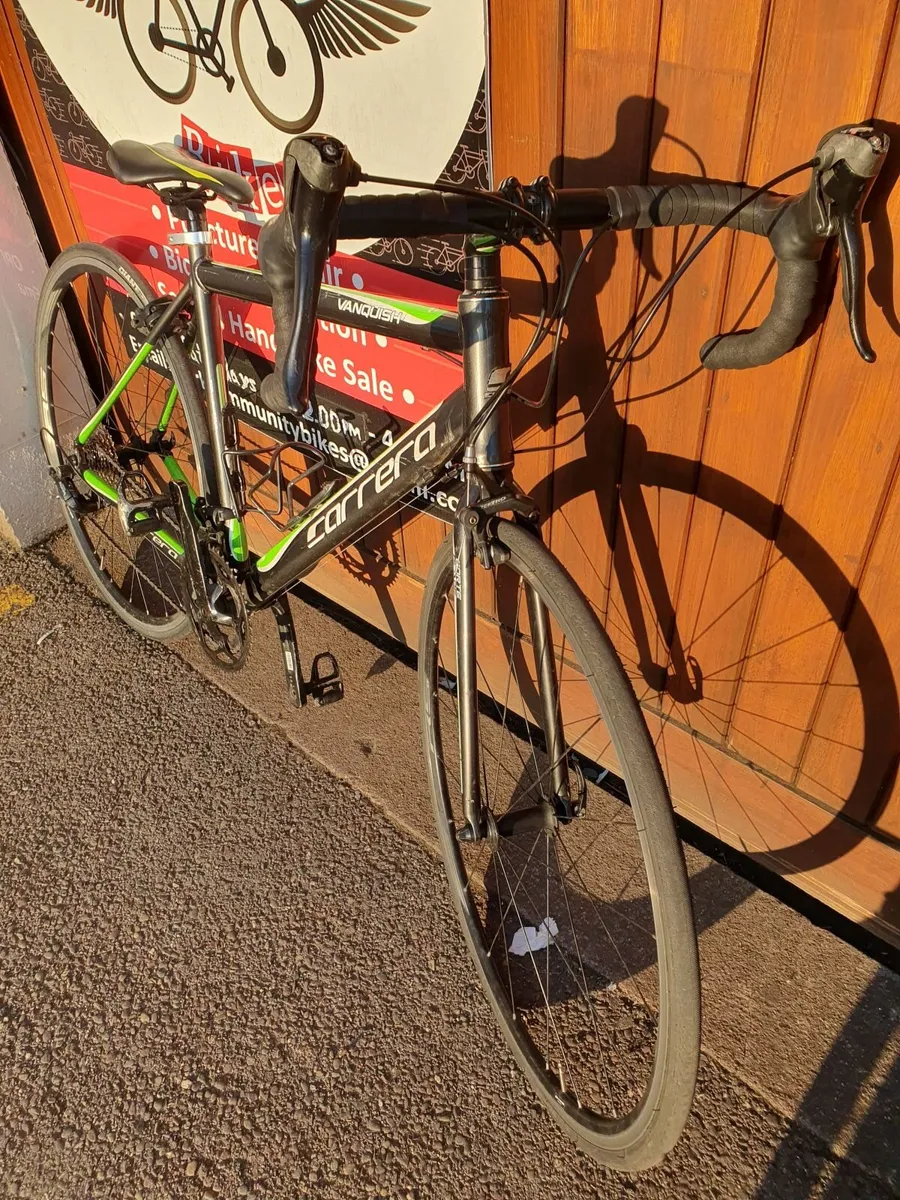 Carrera Vanquish road bike - Image 3