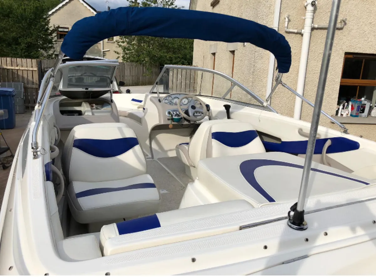 Boat for Sale - Maxum 1800 SR3 Speedboat - Image 2
